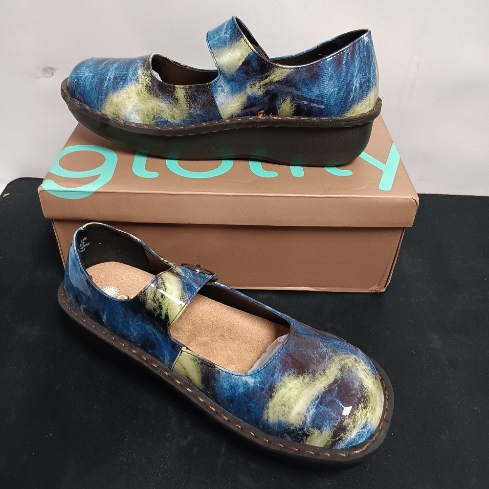 Glolily Mary shoes size 9.5